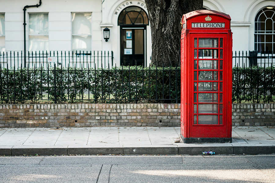 AM26-london-telephone-street