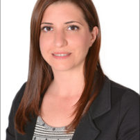 Simay Akbaş