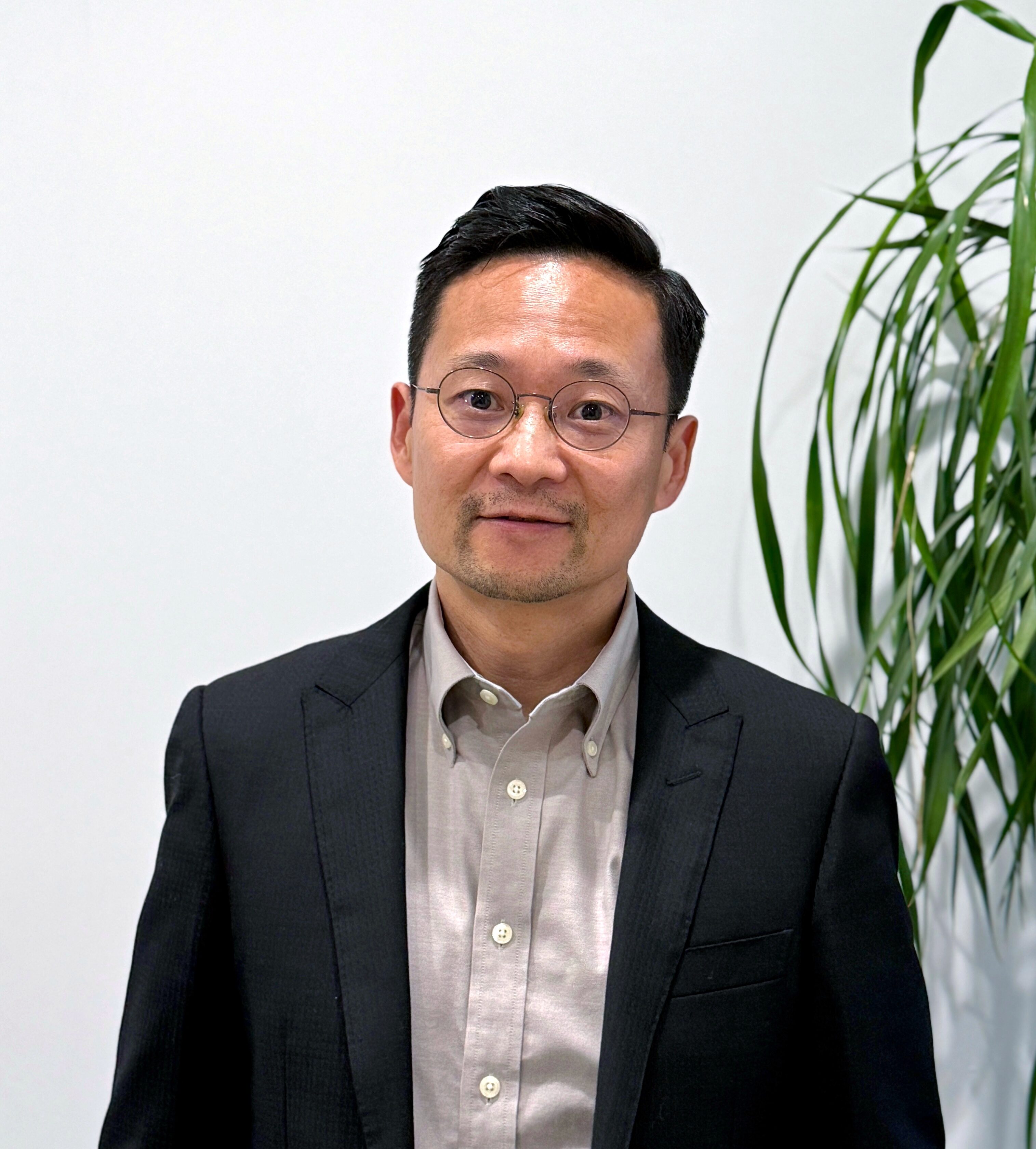 Yang Wang